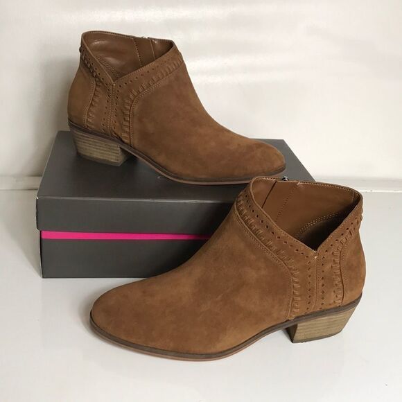 Vince Camuto Parrla Suede Booties - Picture 6 of 9